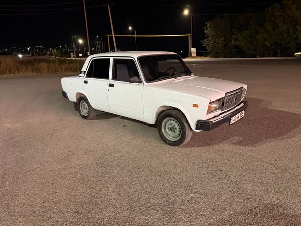 LADA VAZ 2107 2010