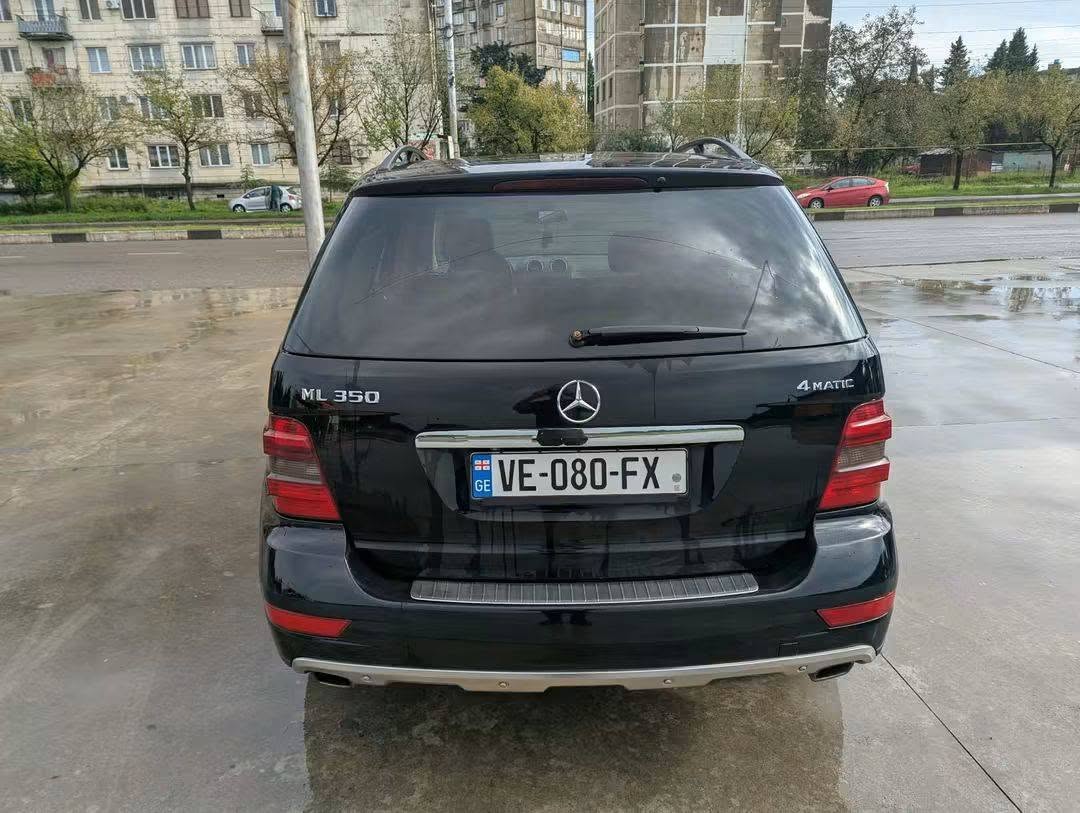 ML 350 2010 — 7,800$