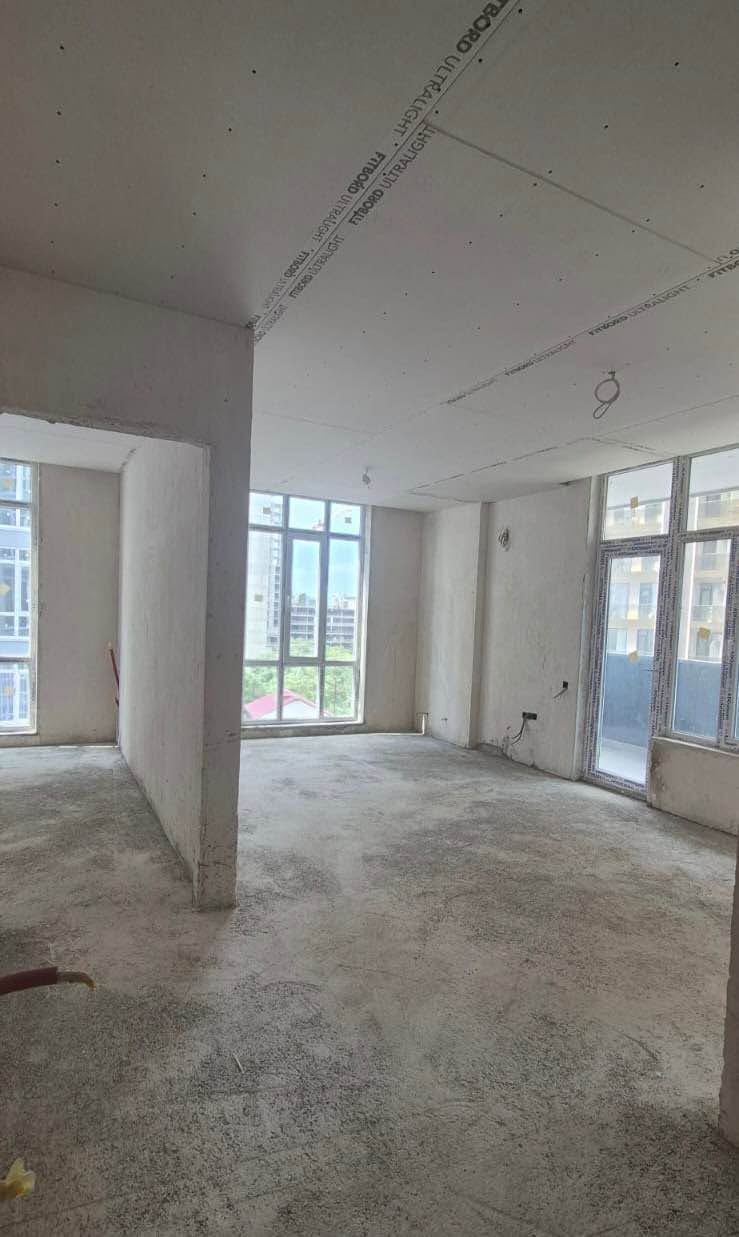 Квартира на Згвиспири $87,000 Цена: $87,000