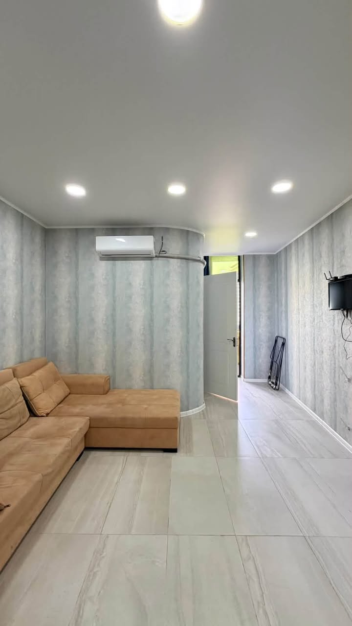 Satılır 1-otaqlı mənzil, Batumi — $58,000
