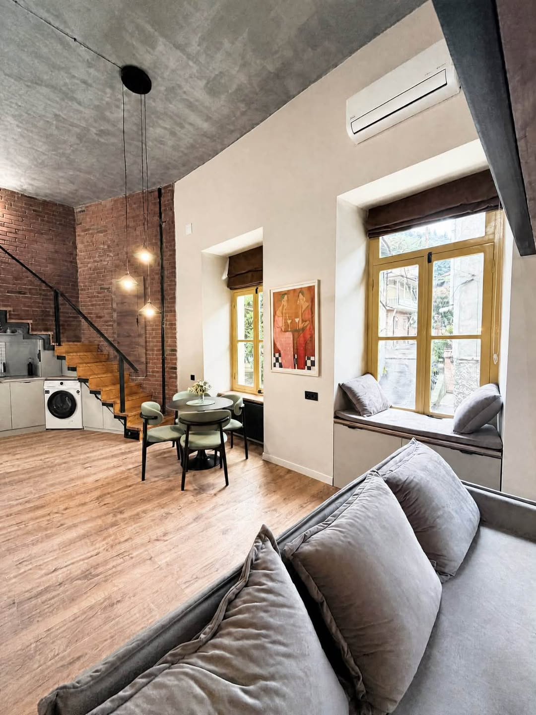 1-комнатная квартира в аренду, Тбилиси — $1,400