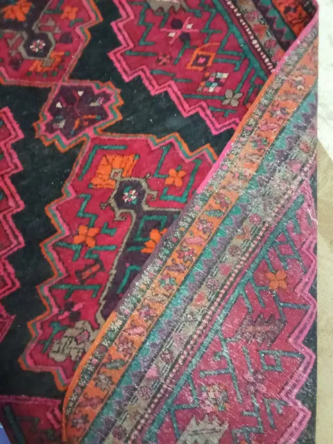 1980- cı il əl işidir. heç 1980 — 150₼
