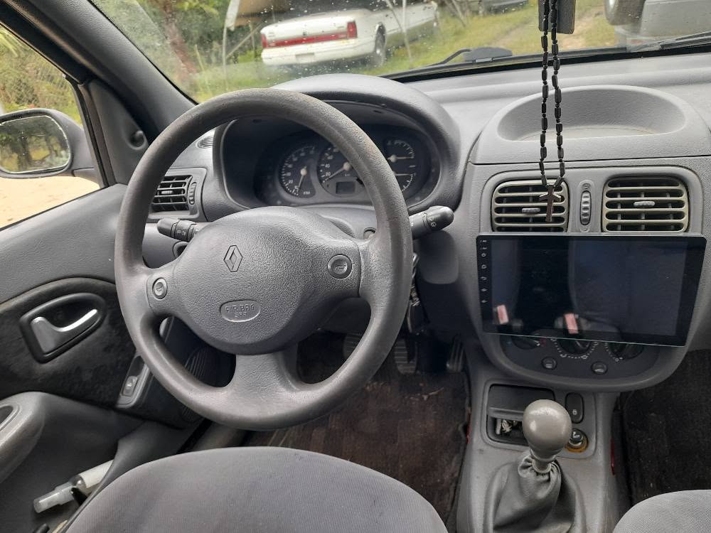 Renault Clio 1999