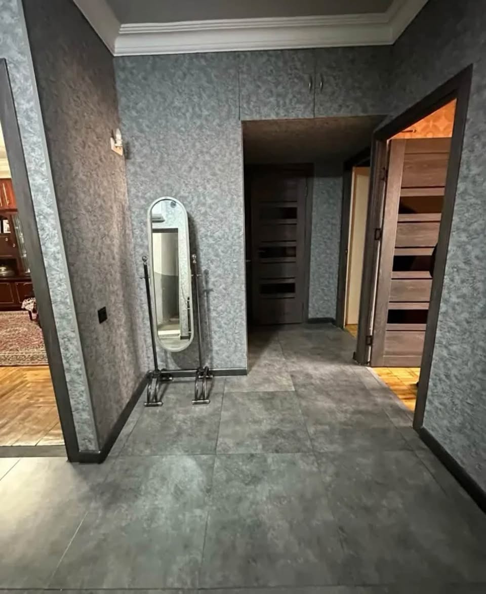 3 otaqlı mənzil satılır, İrəvan - $140,000