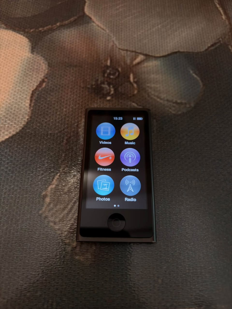 iPod nano 7th gen 2015