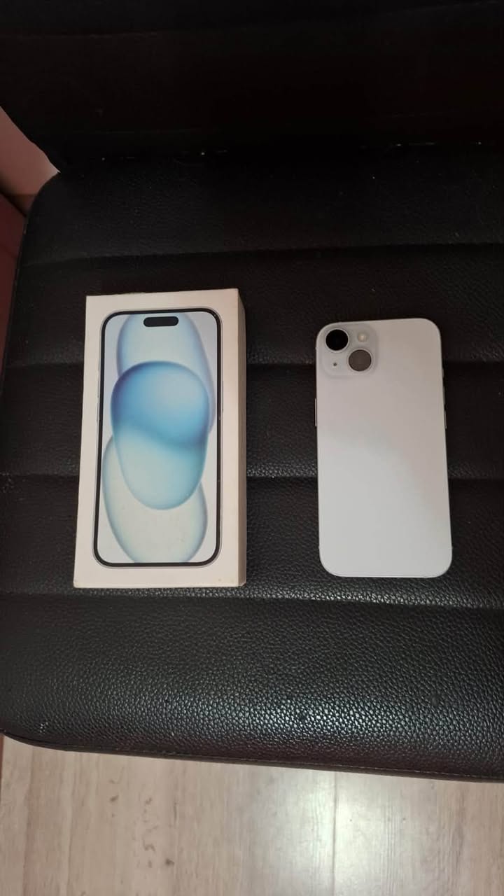 IPHONE 15 batarya 95% telefon hasarlı — 1,400₾