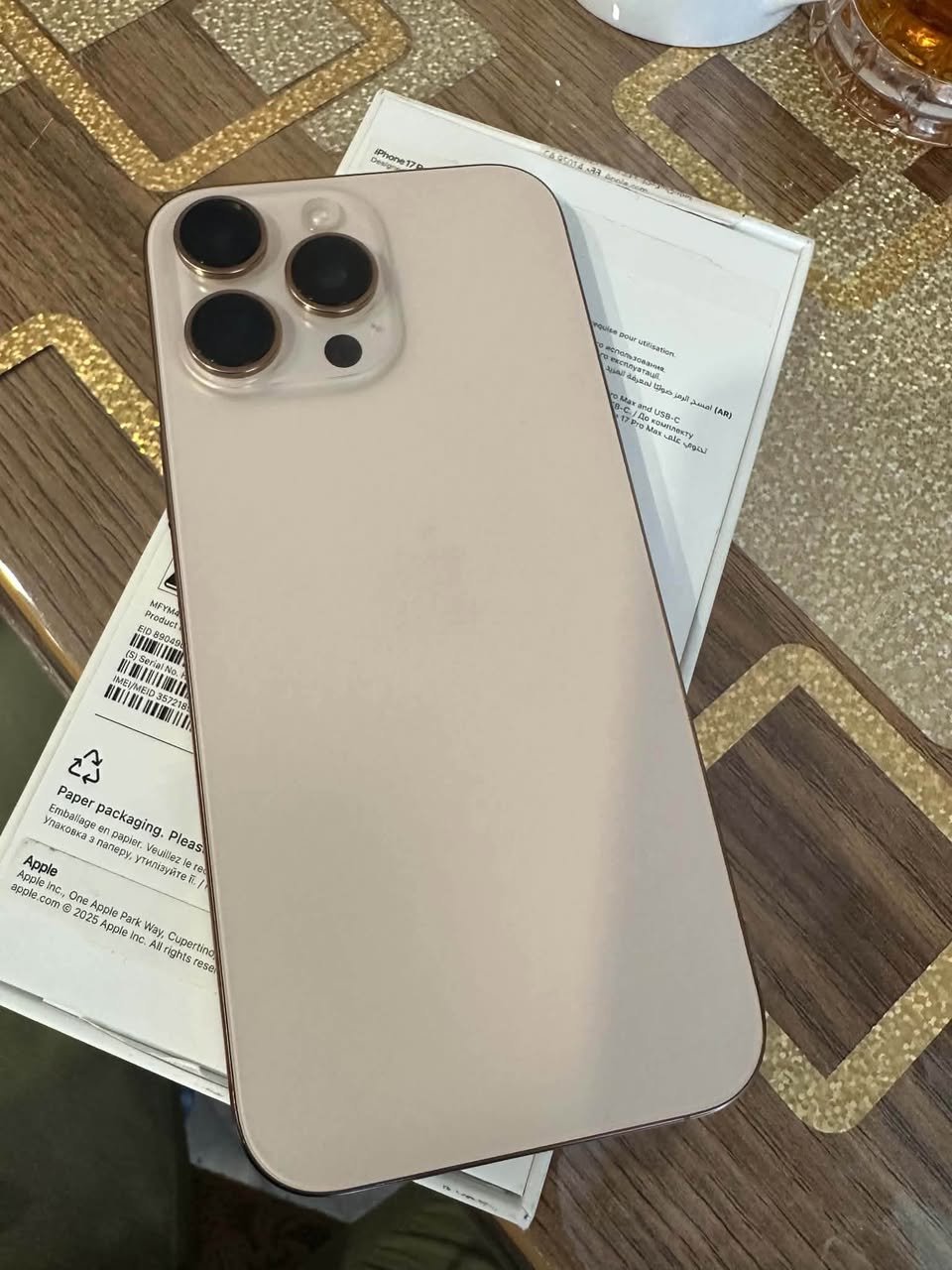 iPhone 17 Pro Max, like new