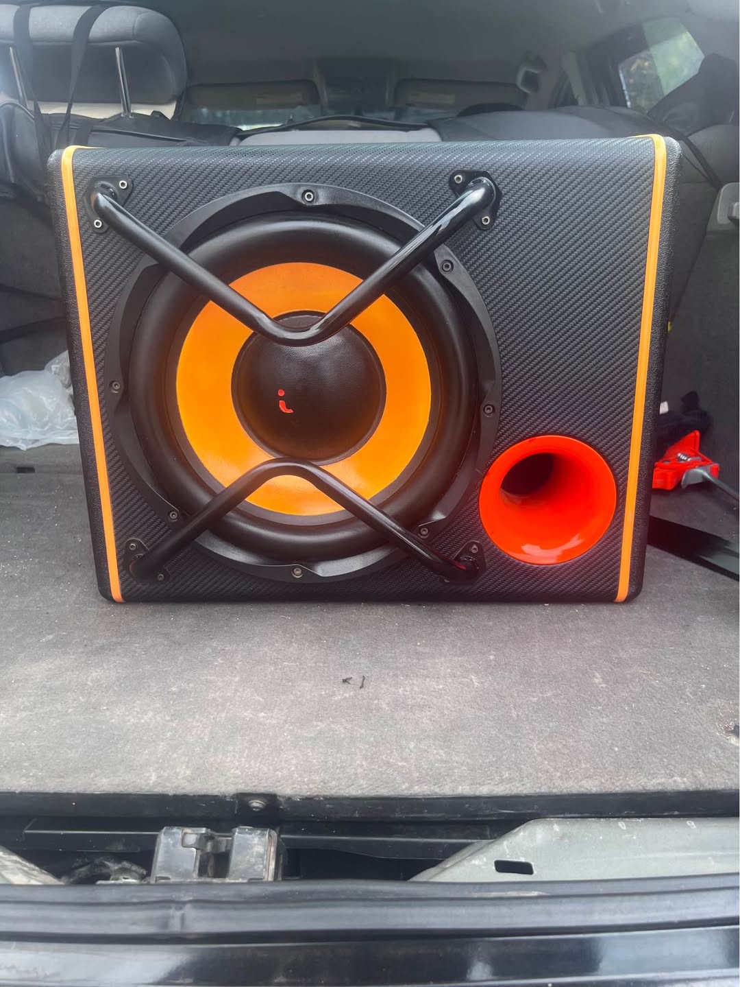 JBL — 300₾