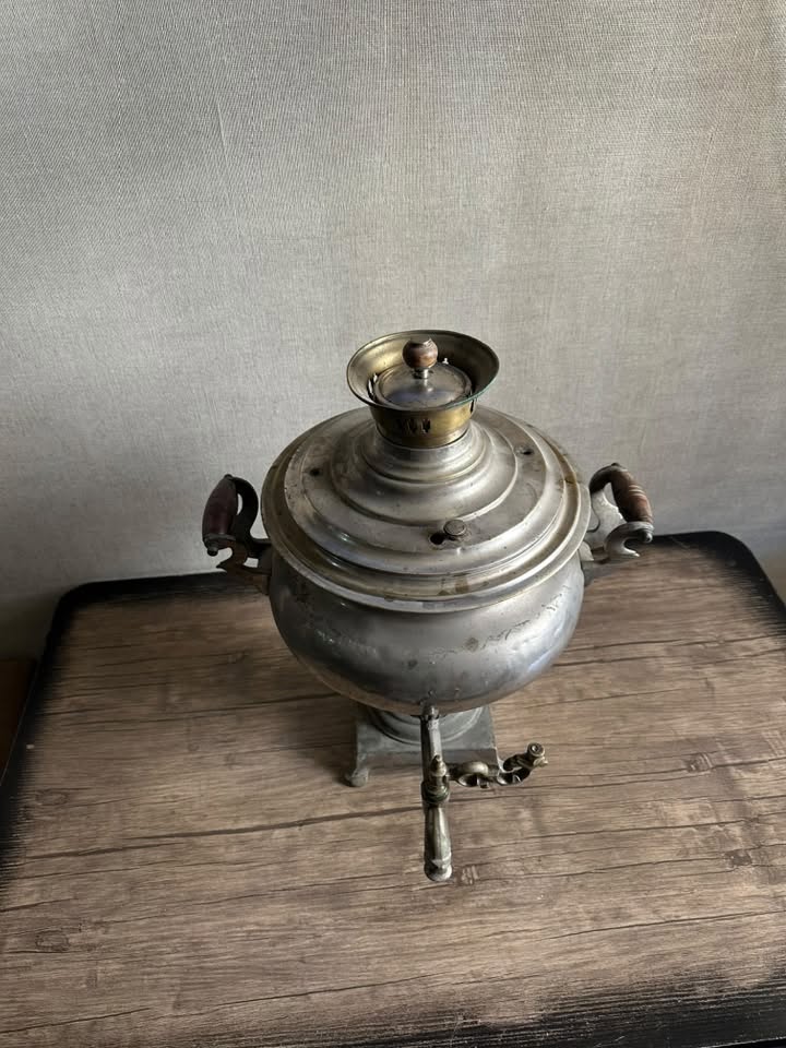 Satılır kömür samovarı