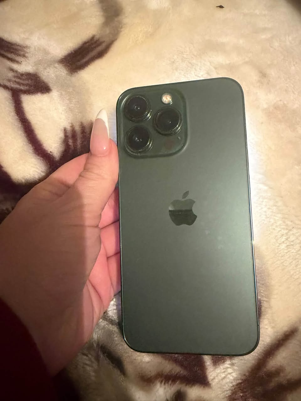 iPhone 13 Pro 128GB, 94% battery