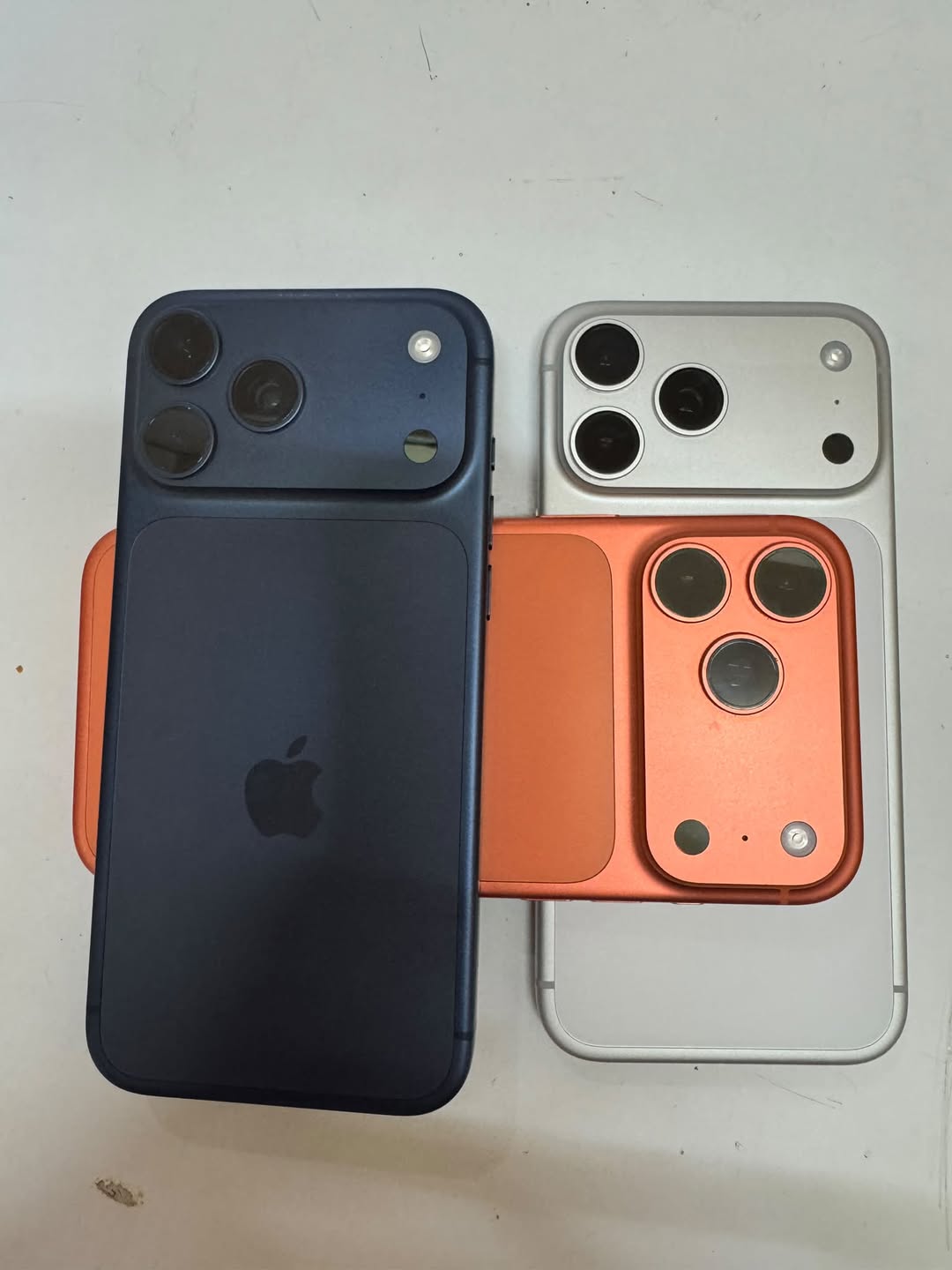 🔥 iPhone 17 Pro Max 256GB — 3,500₾