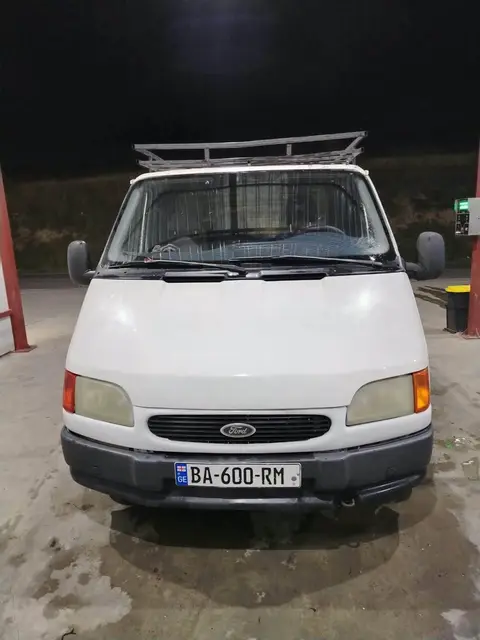 სატვირთო მანქანა — 3,500$