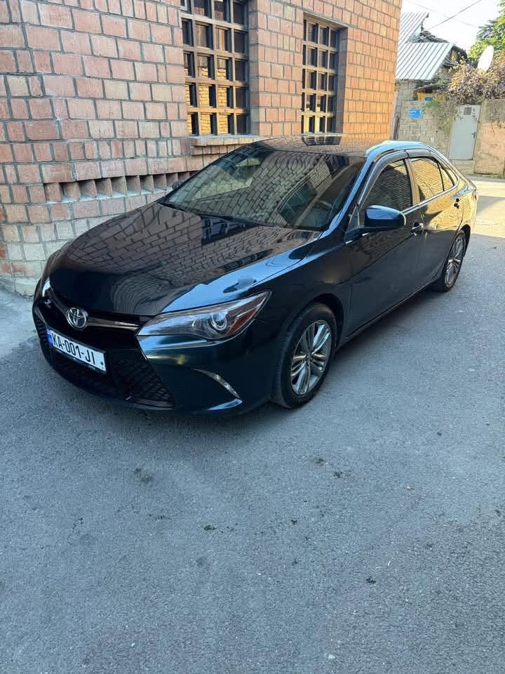 🆘Продается Toyota Camry 2016 года, новый — 200$