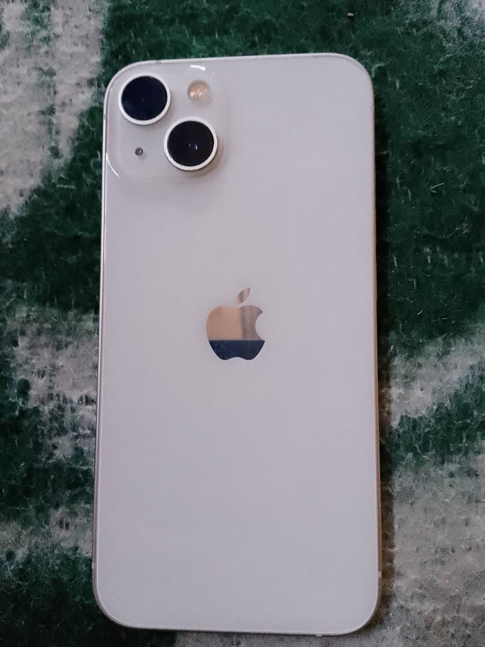 iPhone 13 128GB, ideal durumdadır