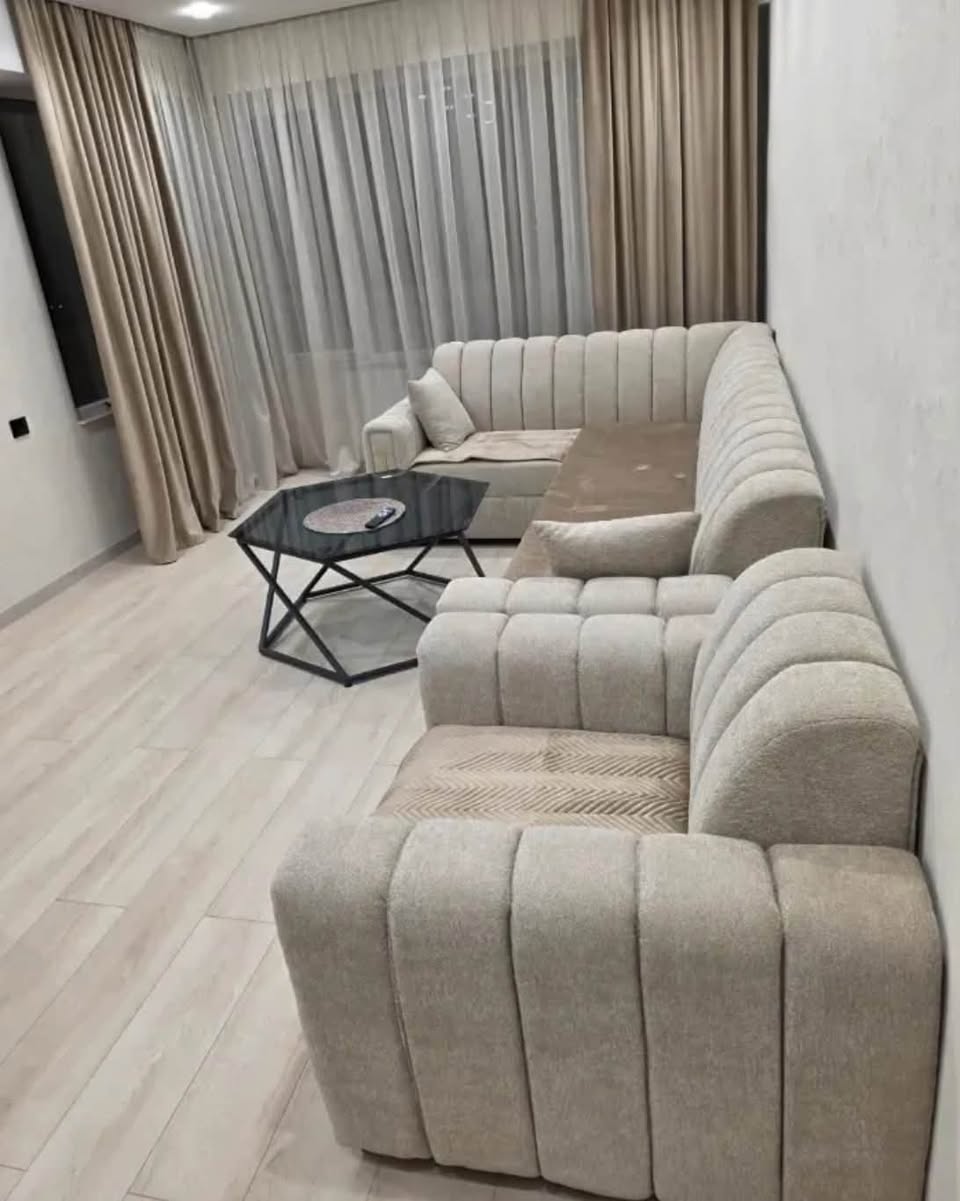 Unfurnished 2-room apartment in Shiraz - 350,000֏