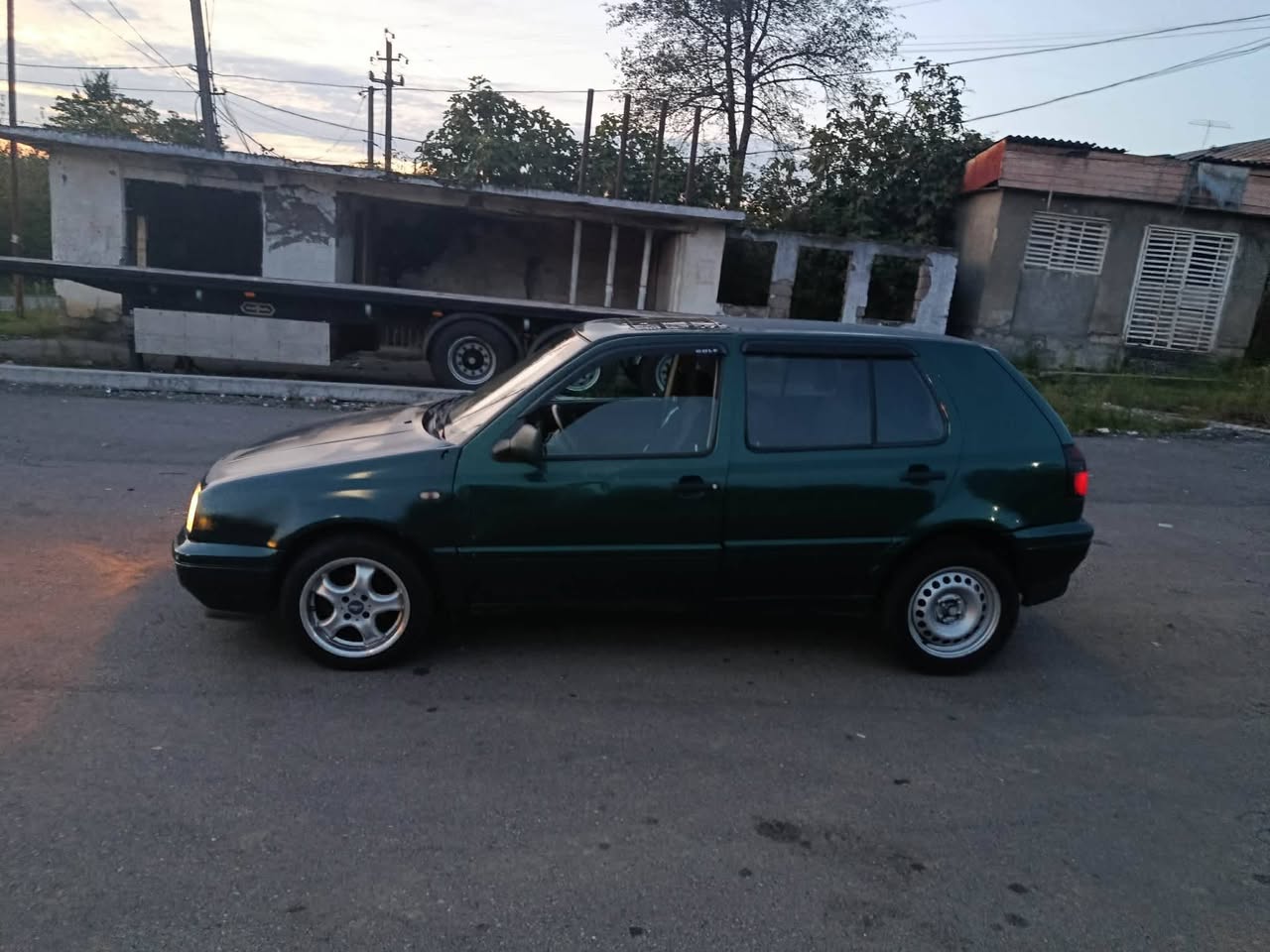 Volkswagen Golf 1998