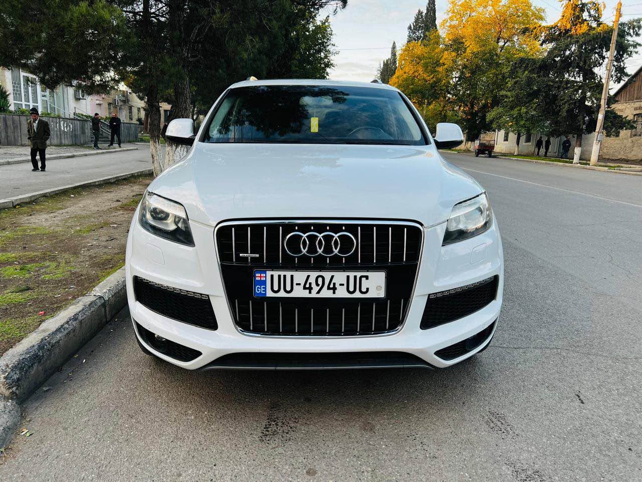 Ауди Q7 Год: 2012 Пробег : — 10,850$