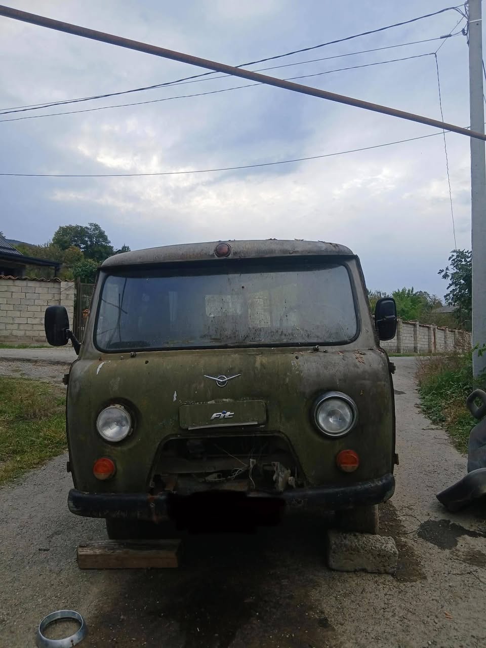 UAZ
