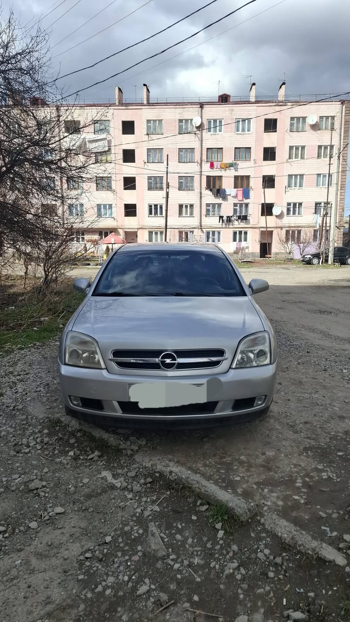 Opel 2002