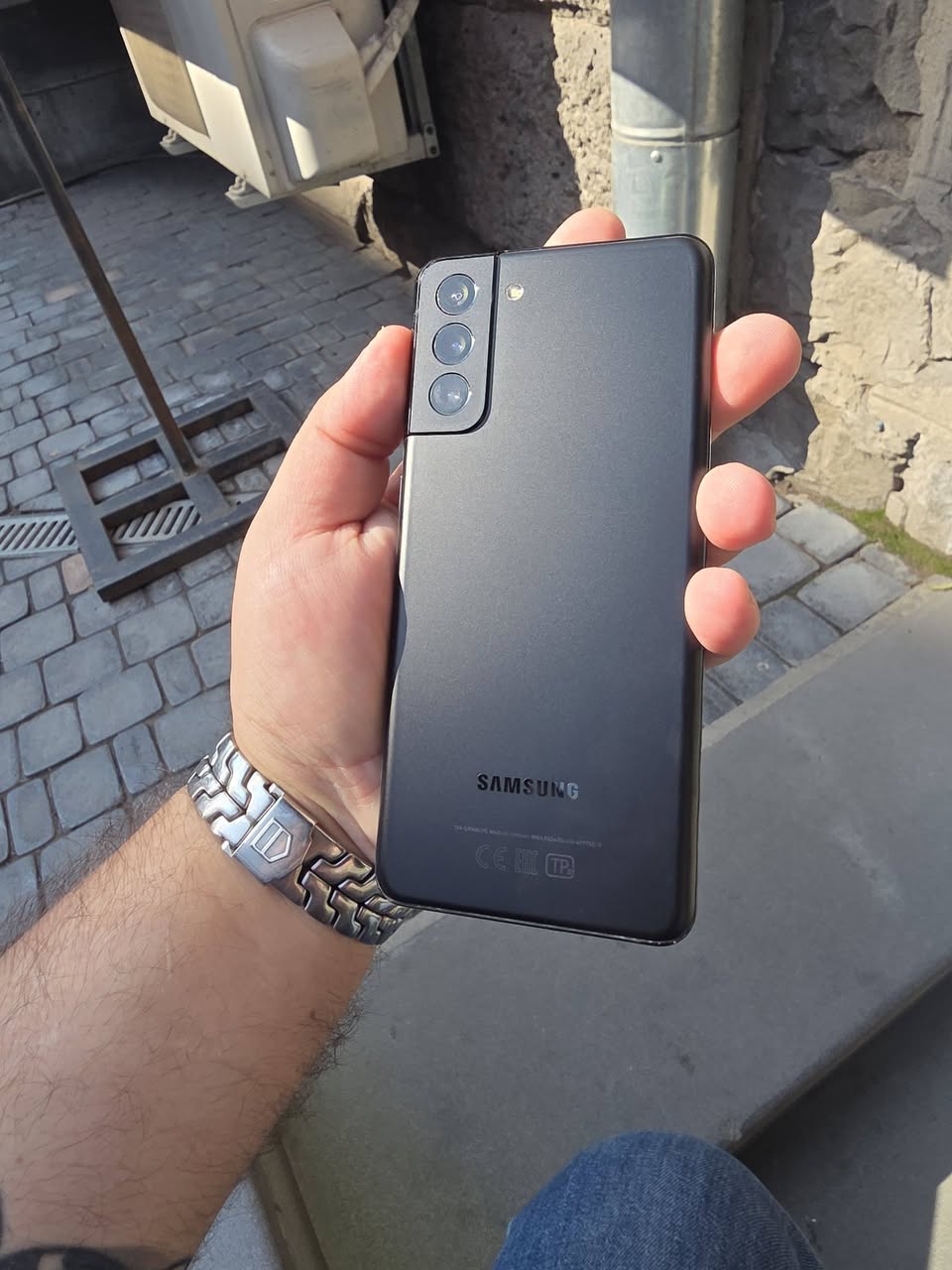 S21+ 8/128gb 90. digihub xanute — 90,000֏