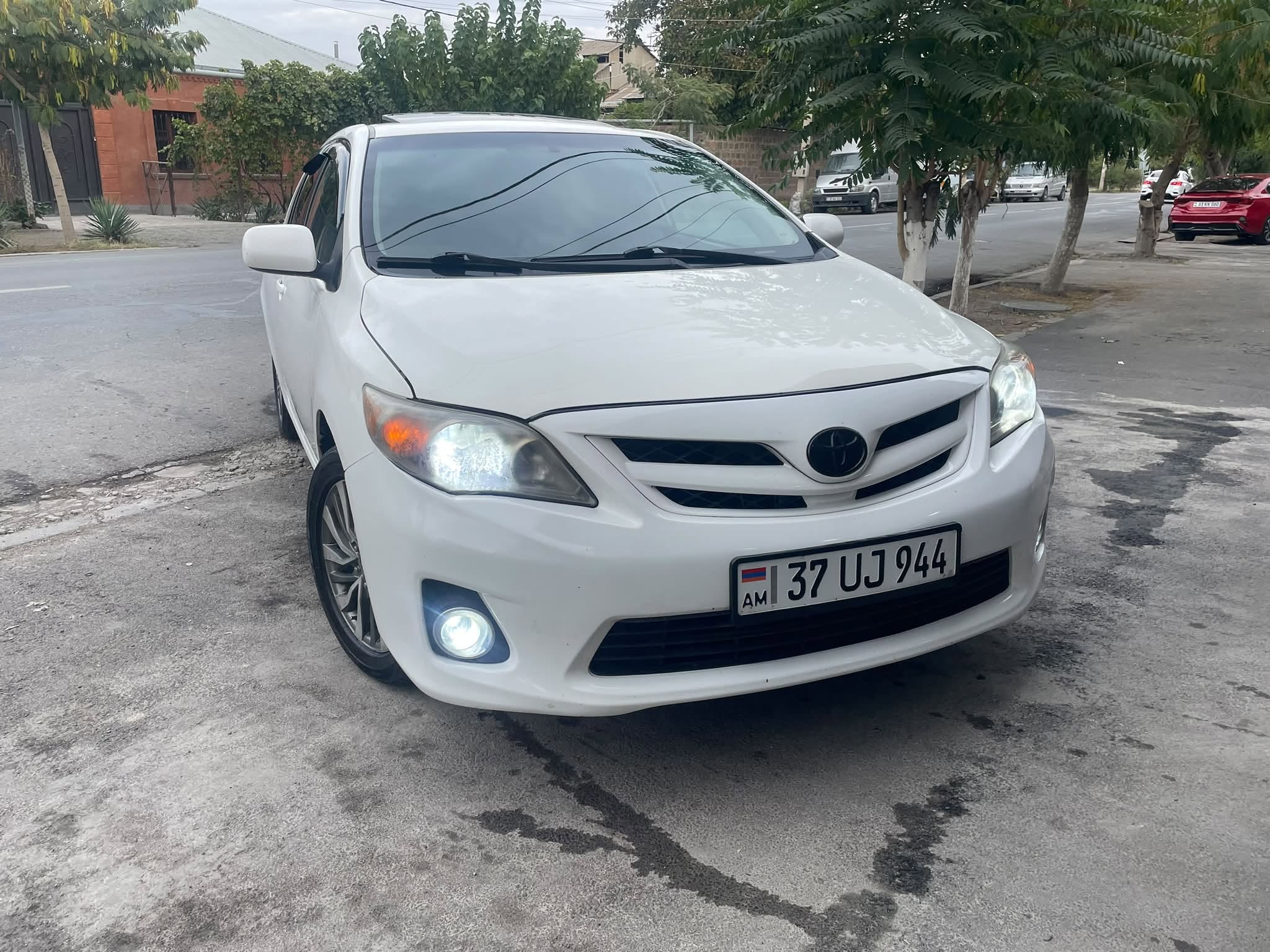URGENT 2011 1.8 automatic $7700 170000km price