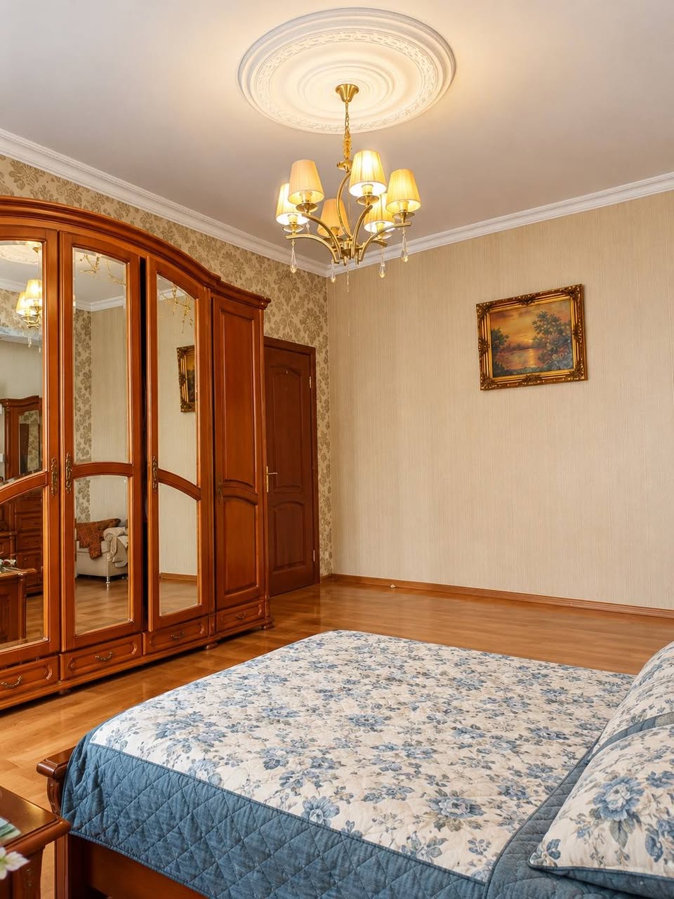 5 otaqlı əşyalı mənzil, 140 m², Xətai