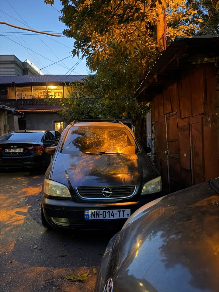 For sale 2002 Opel Zafira ideal - $2,500