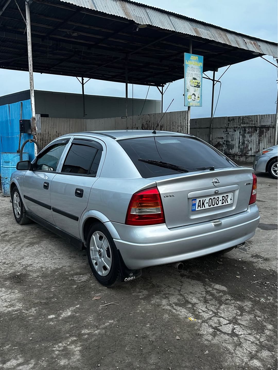 Avtomobil 1998 — 2,500$