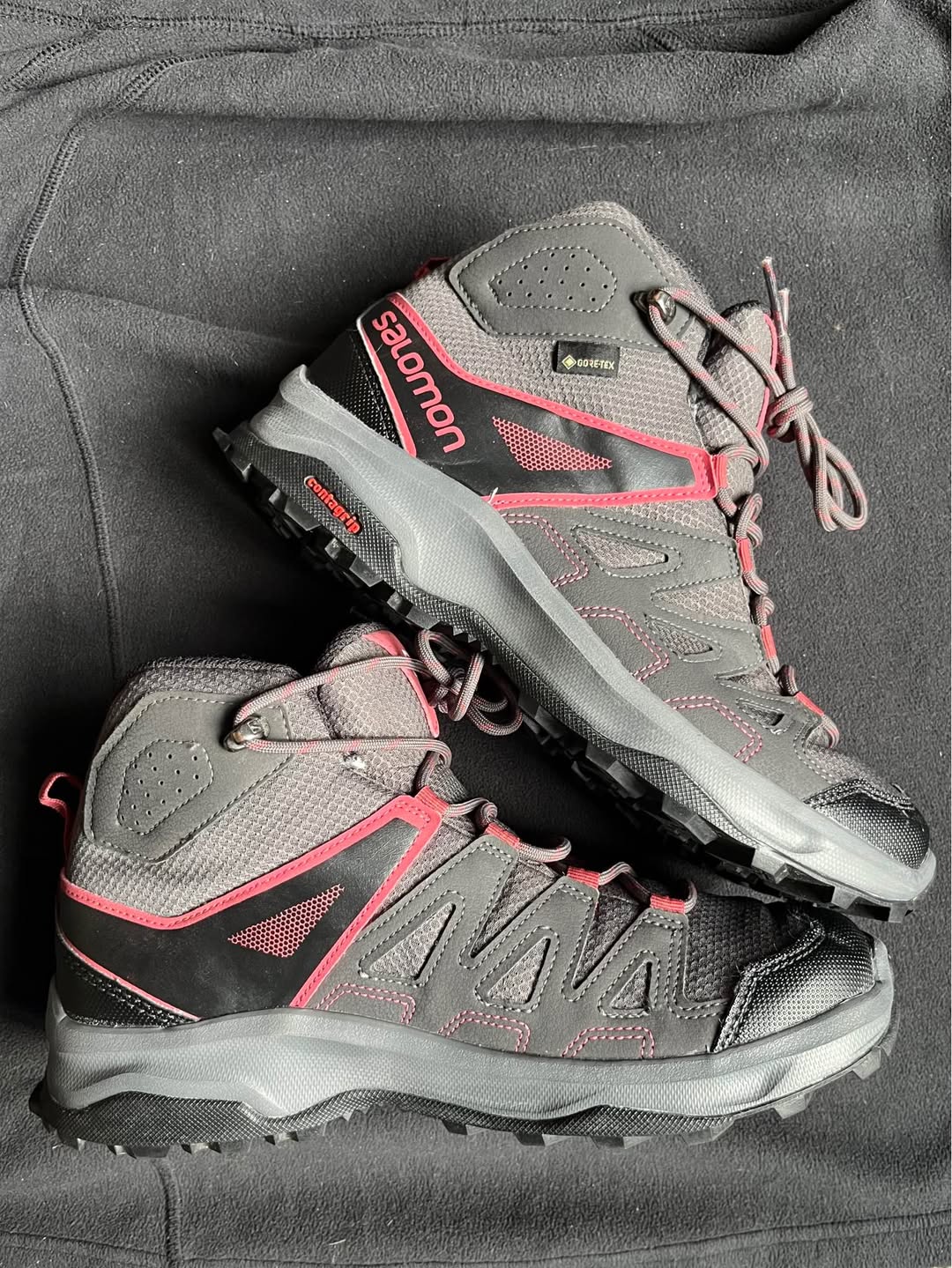 Salomon GORE-TEX hiking boots, brand new