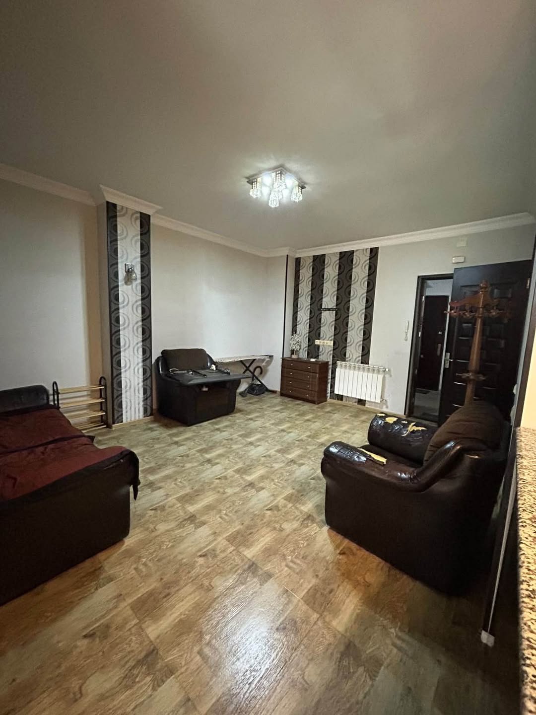 იყიდება ბინა, ბათუმი — $115,000