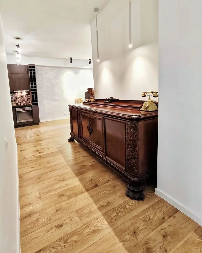 Продается 5-комнатная квартира, Тбилиси — $316,200