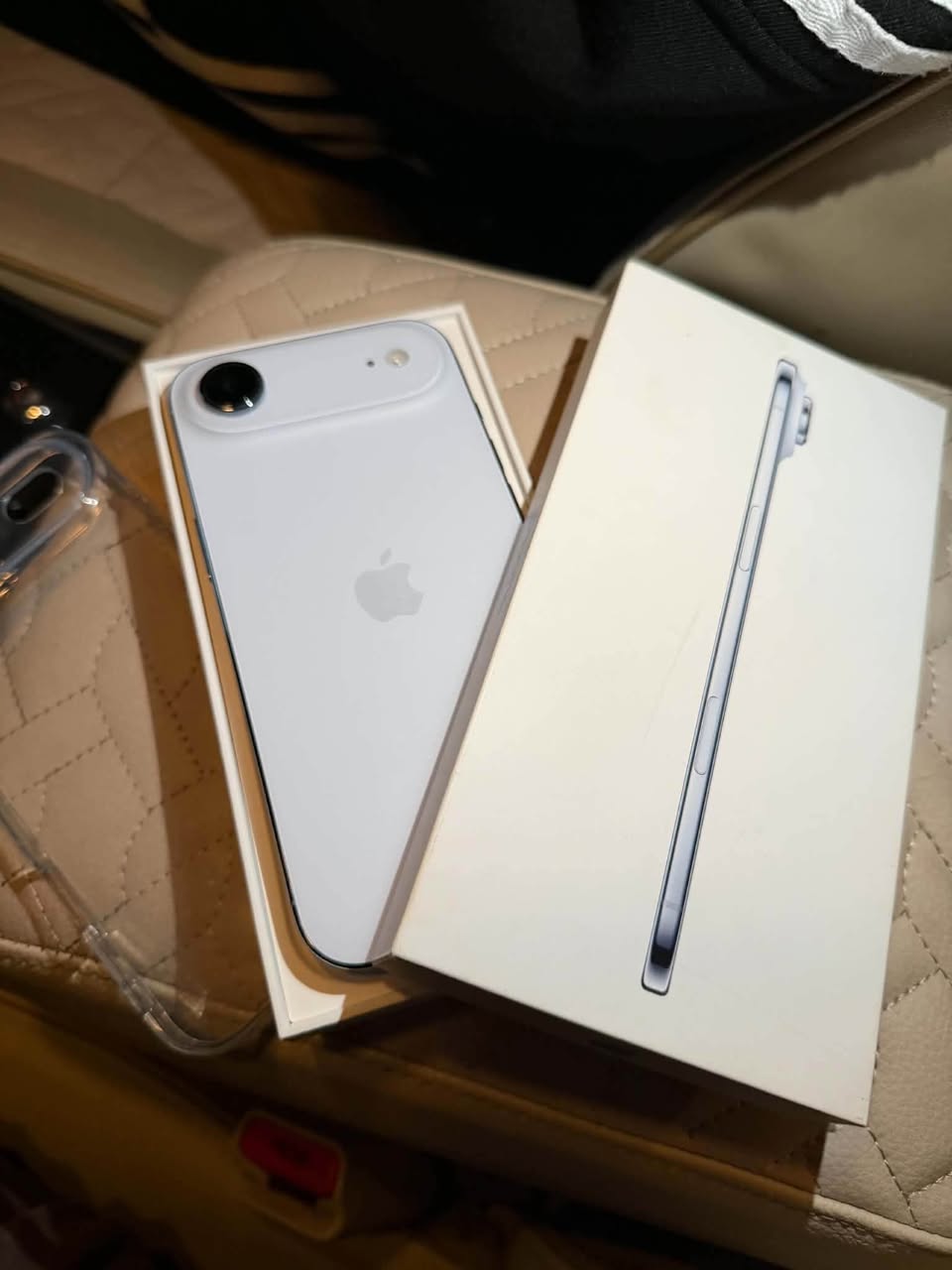iPhone 17 Air 256GB, element 97%
