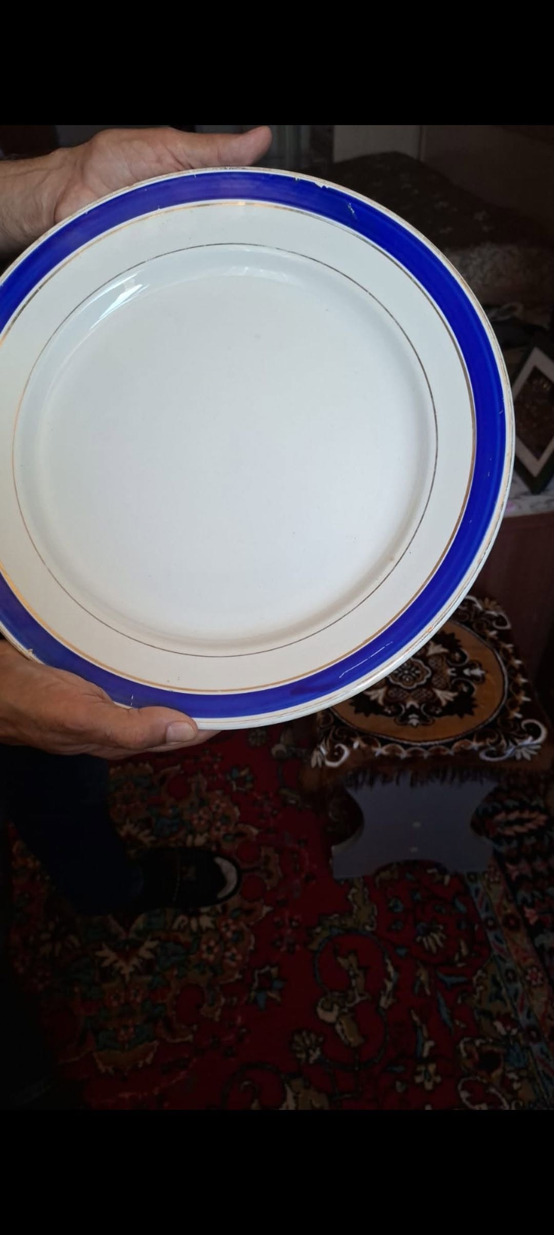 Blue-rimmed large bowl