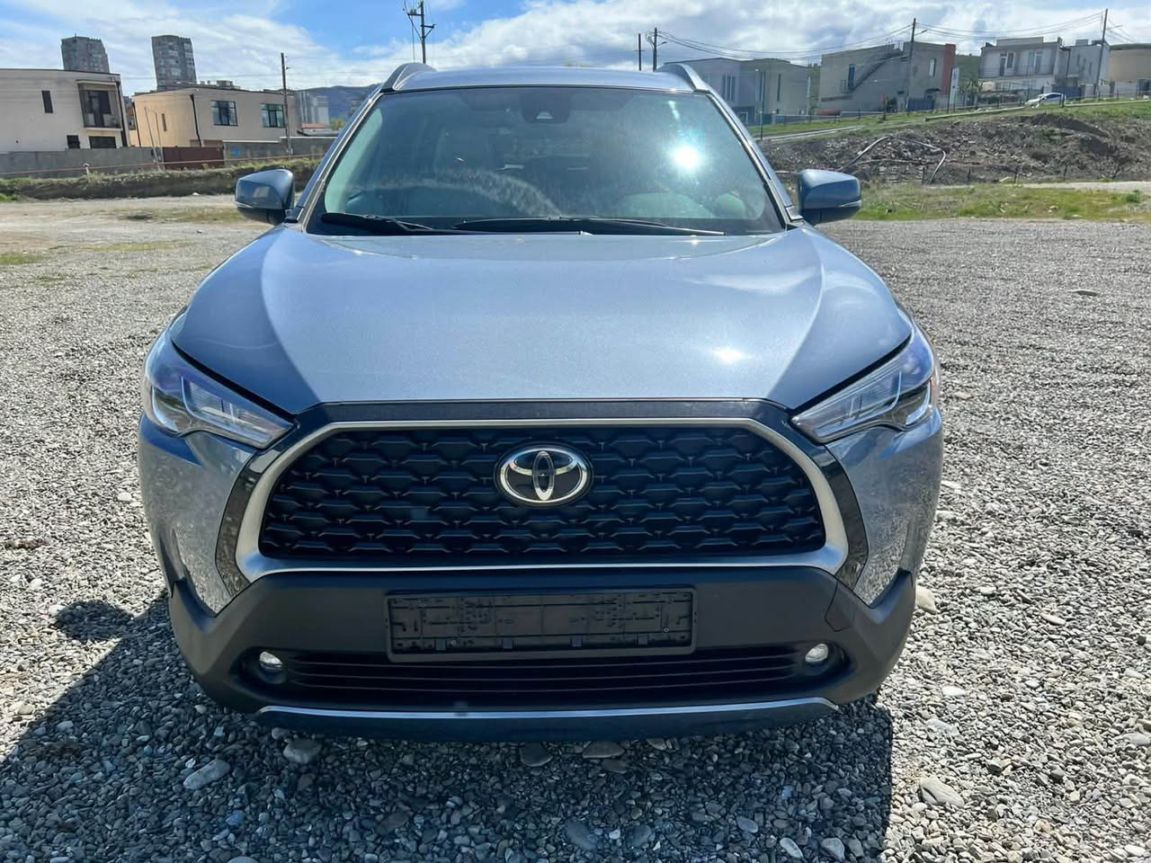 Toyota corolla.cross 2022 clis benzina 2.0 — 19,000$