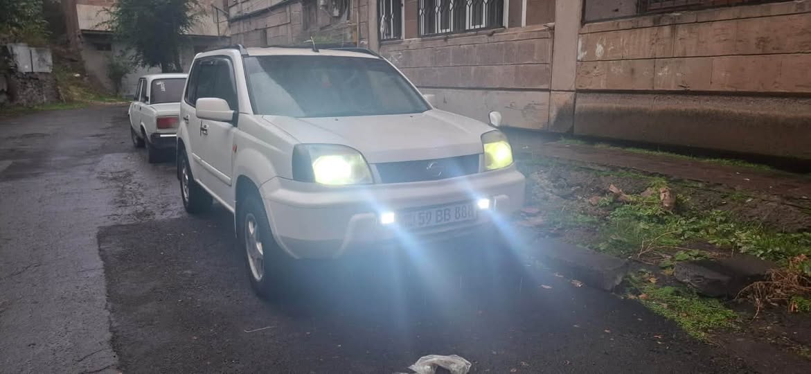 Avtomobil — 3,700$