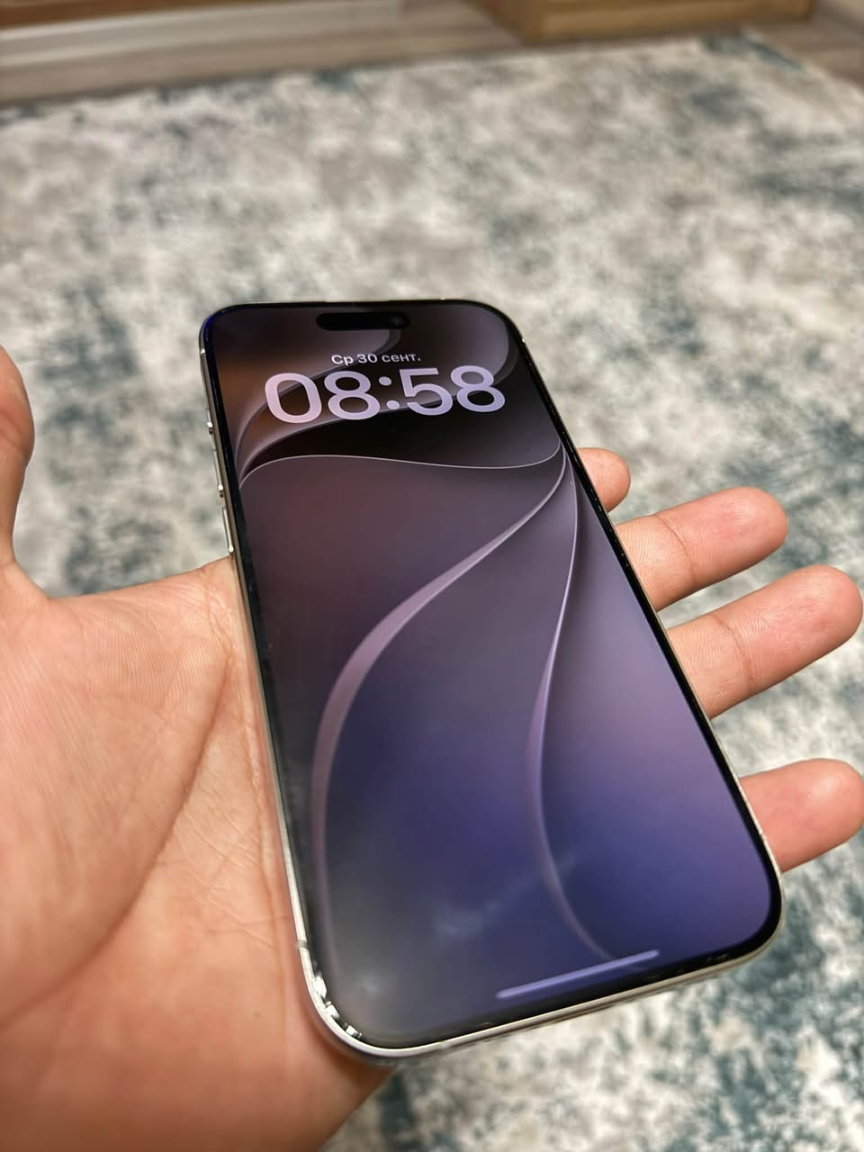 iPhone 15 Pro 128gb bataryası - 1300₾