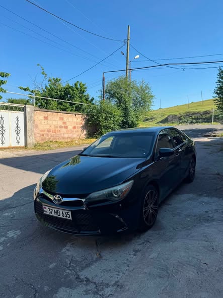 Тойота Camry 2017 - 10 000 долл