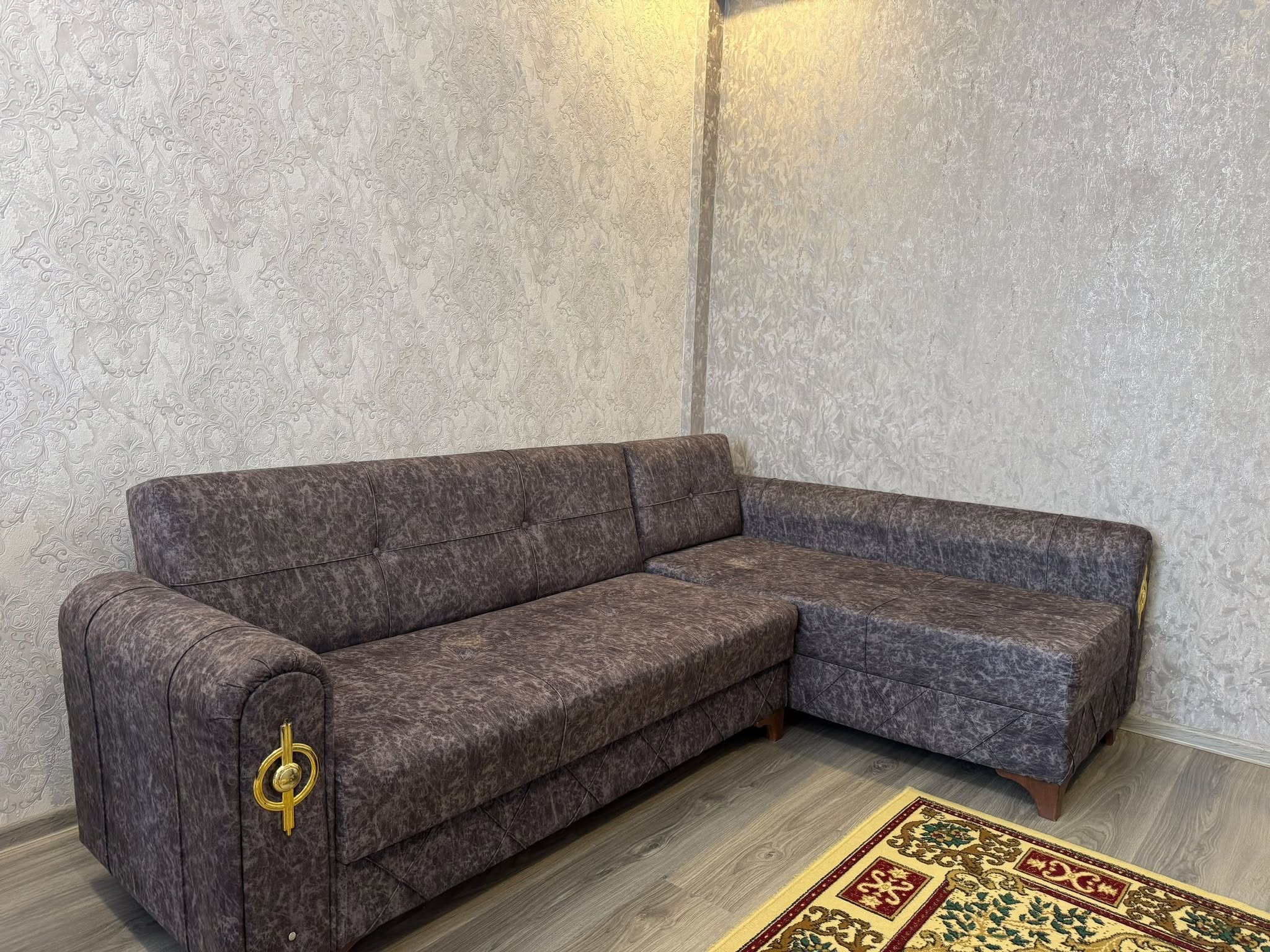 Furniture — 250₼