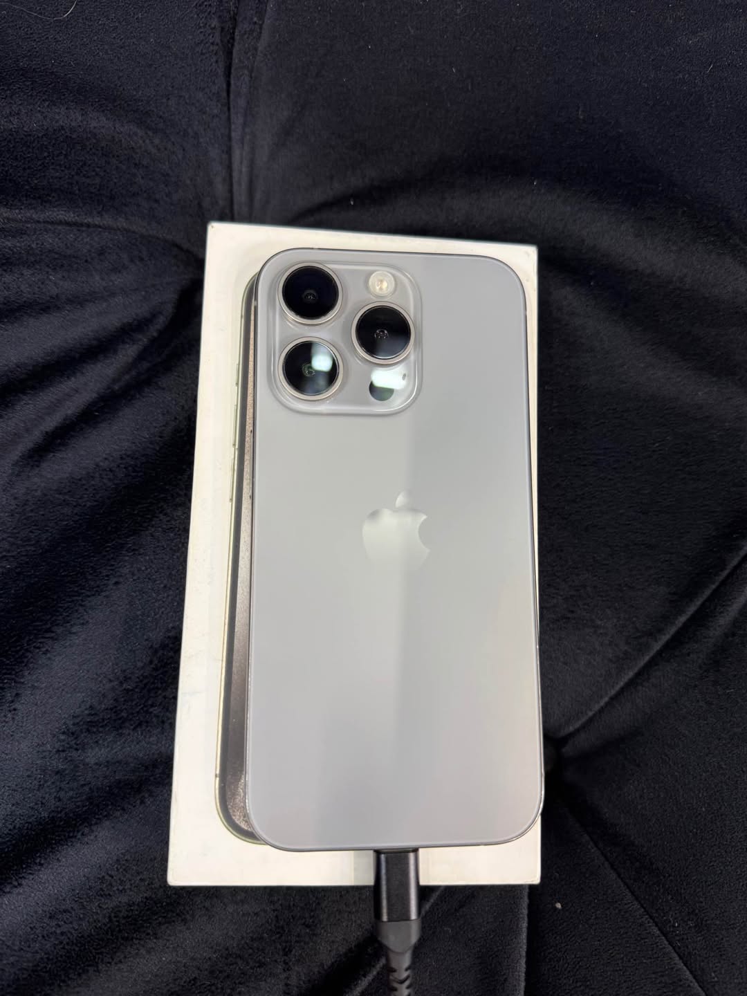 The phone is in good condition nothing wrong with it
