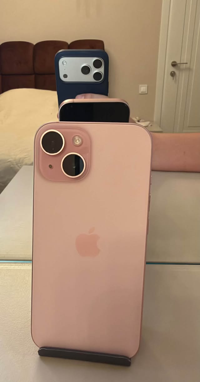 Վաճառվում է iPhone 15 pink 128GB վարդագույն🌸