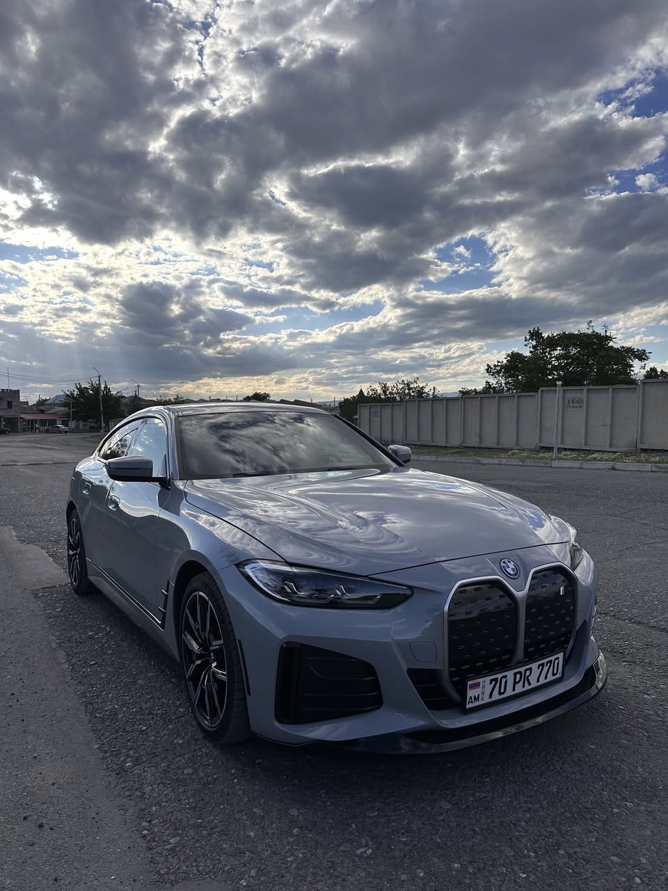 ⚡️ **იყიდება BMW i4 eDrive40 2023