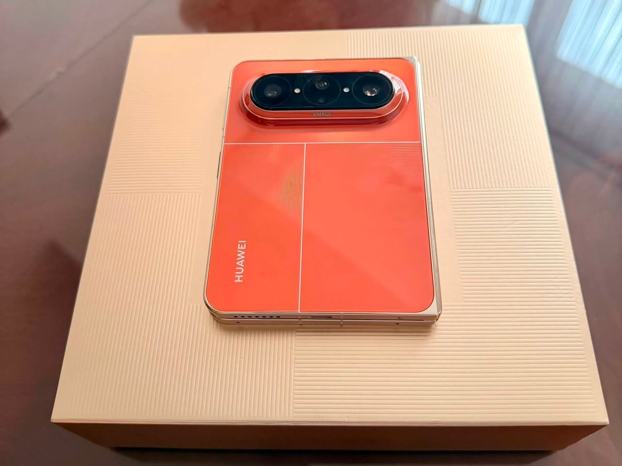 HUAWEI PURA X MAX 1 TB — 2,600$