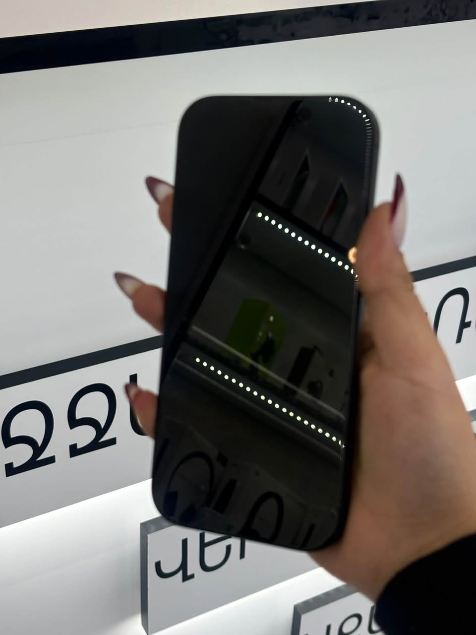 iPhone 16 Pro 256GB, 92% battery