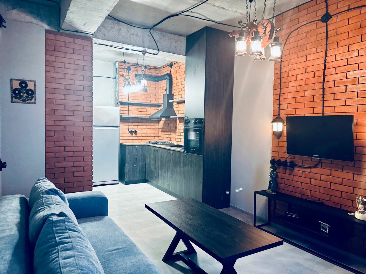 2 otaqlı mənzil kirayəyə verilir, Tbilisi - 1,300 ₾