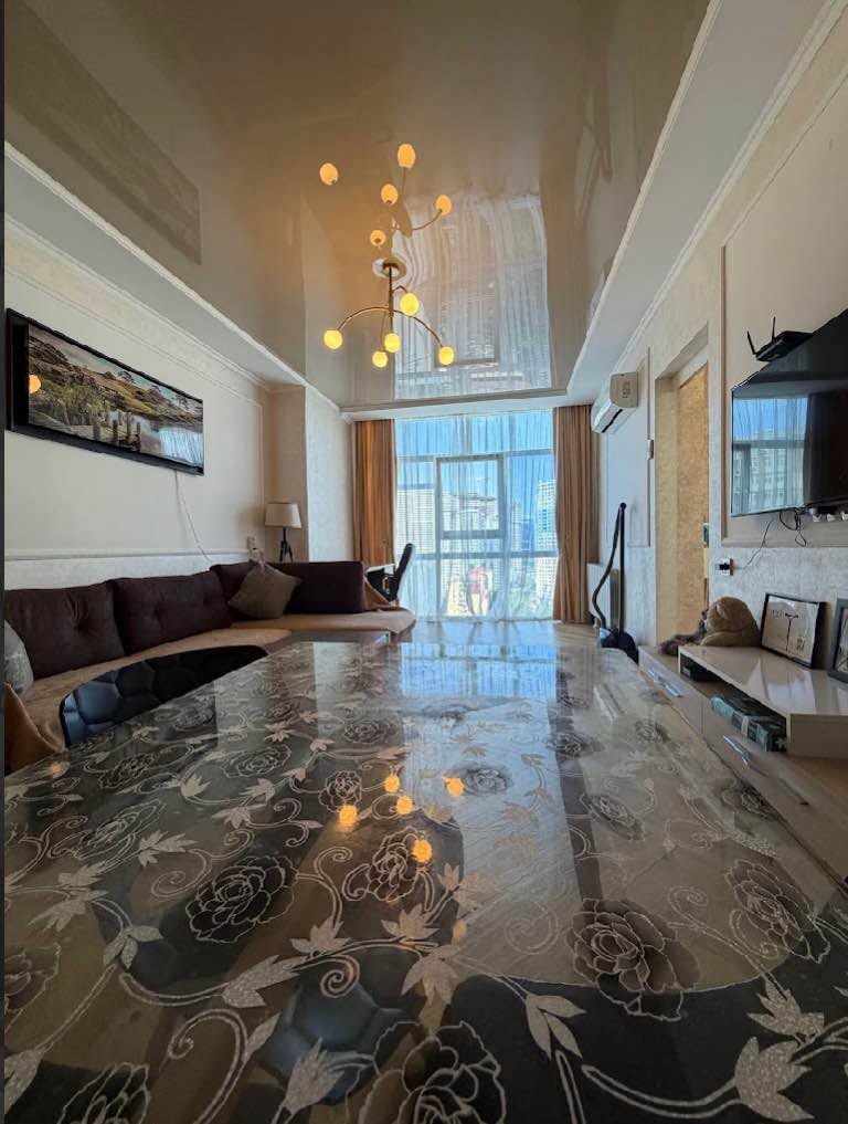 📣Satılır Batumidə çox gözəl mənzil, meriyada təhvil verilmiş — 88,500$
