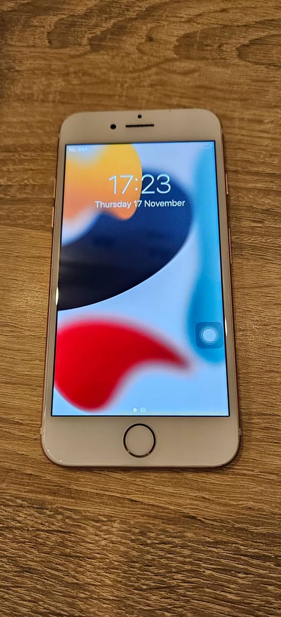 iPhone 7 32 GB, mükemmel durumdadır