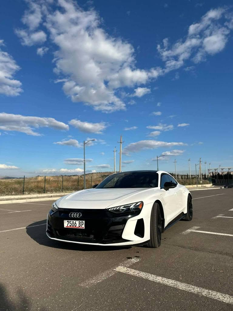 იყიდება ​✅ მწარმოებელი: Audi ​✅ მოდელი 2022 — 43,000$