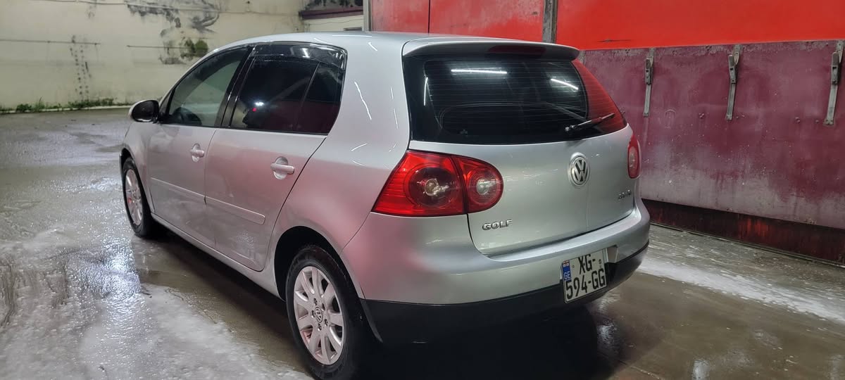 Avtomobil 2005 — 1,250$