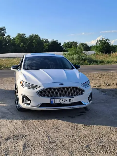 Ford Fusion 2020