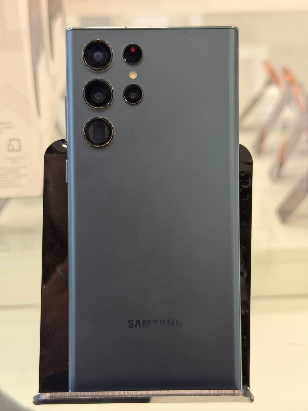 Samsung Galaxy S22 Ultra İdeal durum - 149,000֏